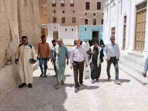 جمعية التاريخ والتراث بكلية التربية تقيم رحلة علمية إلى مدينة شبام التاريخية